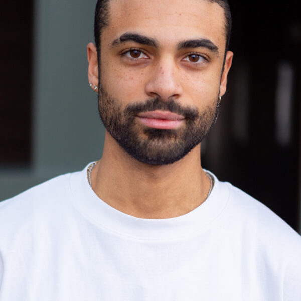 Headshot van Julius Schraven